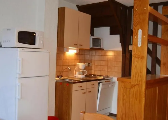 Appartement Esquièze-sère, 4 Pièces, 7 Personnes - Fr-1-402-73 *